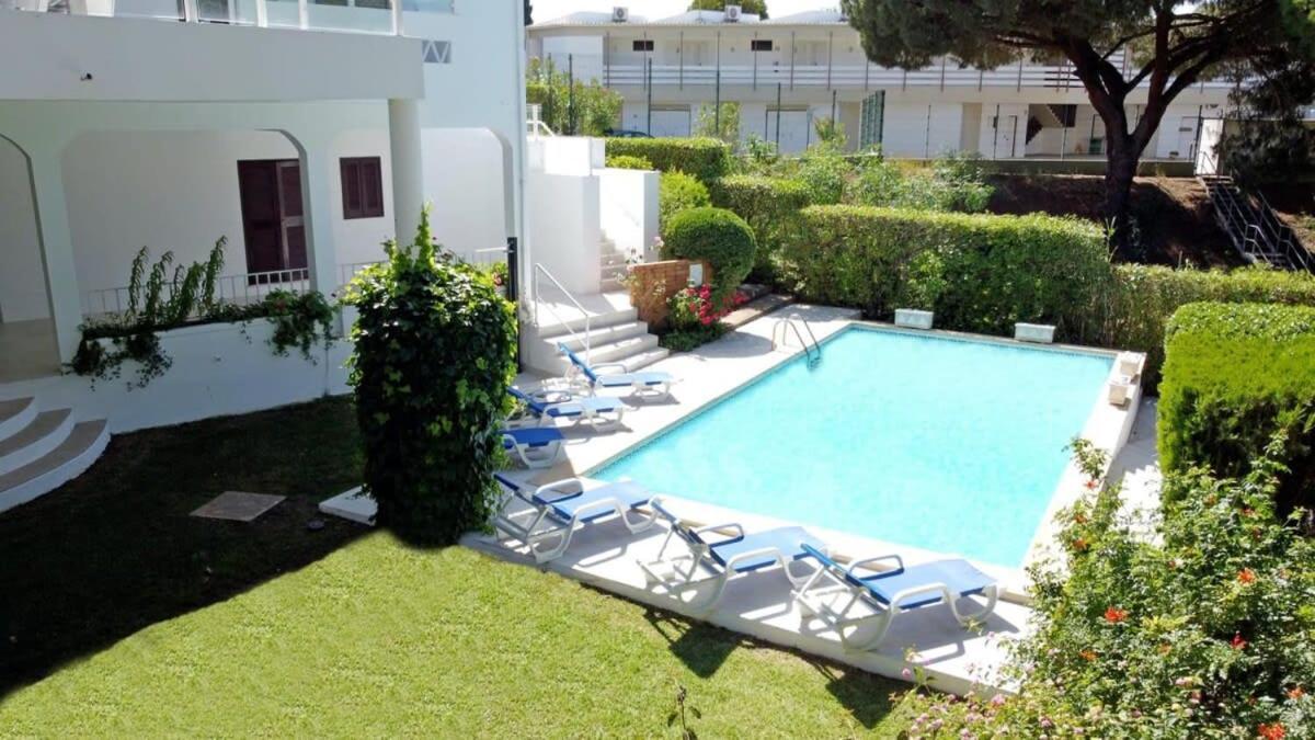 Villa Hibiscus, Great Location In Vilamoura, Lush Green Lawns And Garden Quarteira Exteriör bild